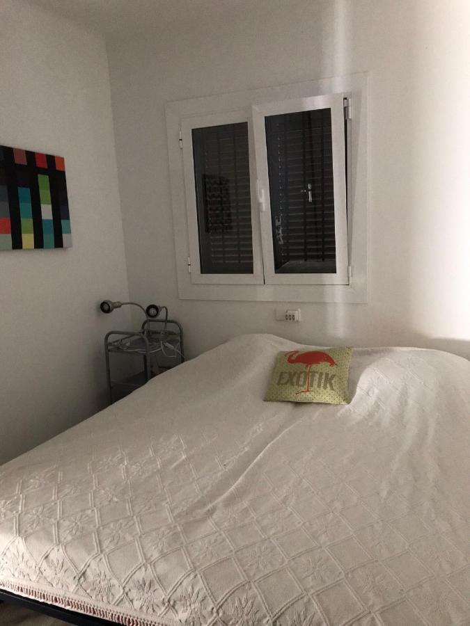 Apartamiento Canyelles Росас Экстерьер фото